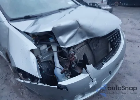 2009 Nissan Sentra 2.0S из США, поврежденный, VIN 3N1AB61E09L647920